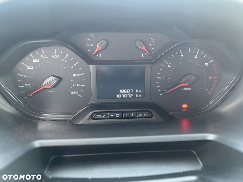 Peugeot Partner 100 L2 Pro - 19