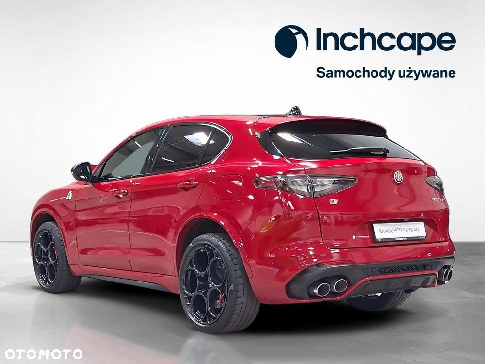 Alfa Romeo Stelvio - 4
