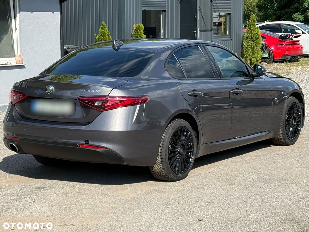 Alfa Romeo Giulia 2.0 Turbo Super - 2