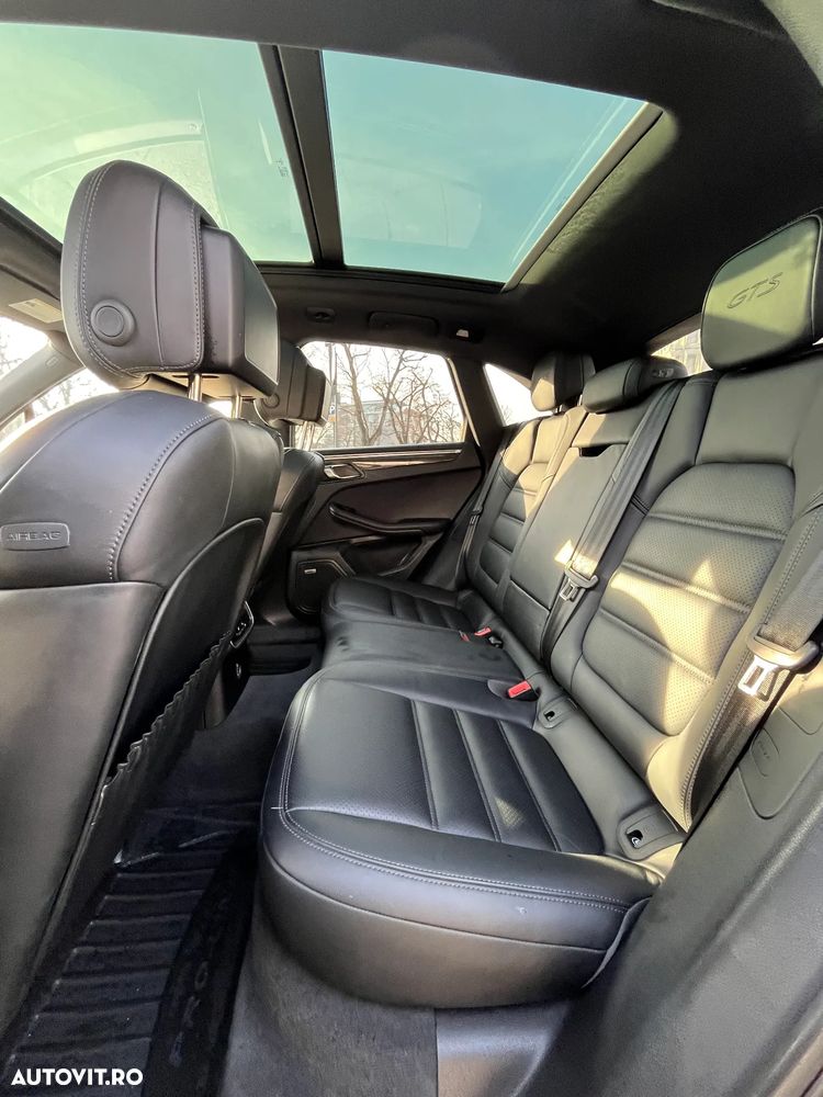 Porsche Macan GTS PDK - 13