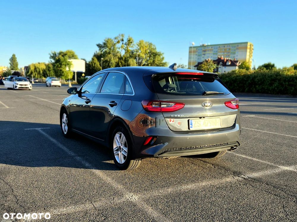 Kia Ceed - 6