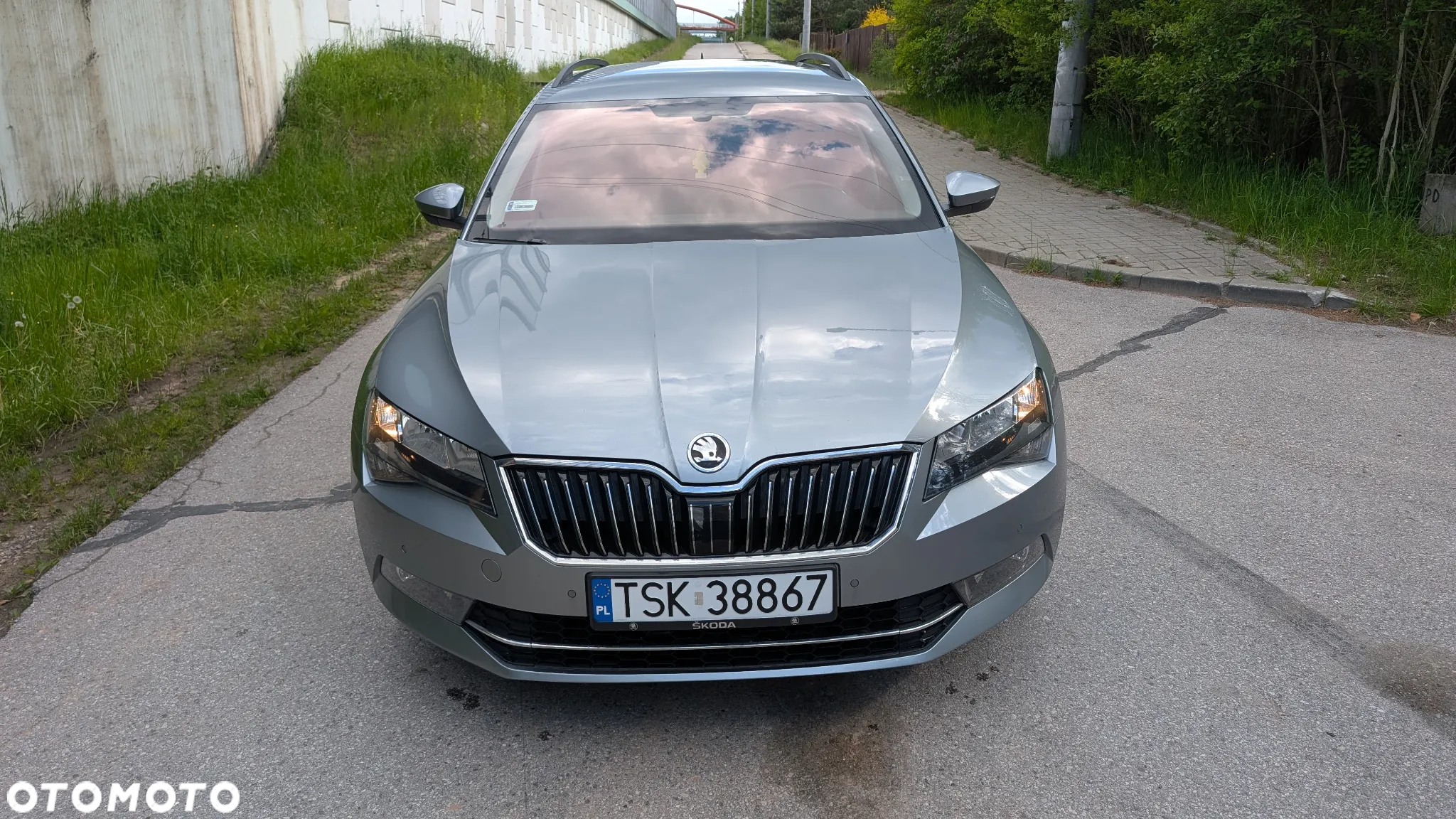Skoda Superb 1.6 TDI DSG Ambition - 17