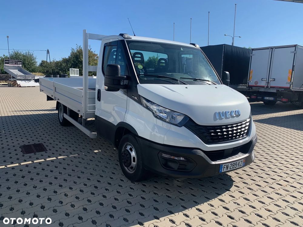 Iveco 35C140 skrzynia 5m 2020r. - 9