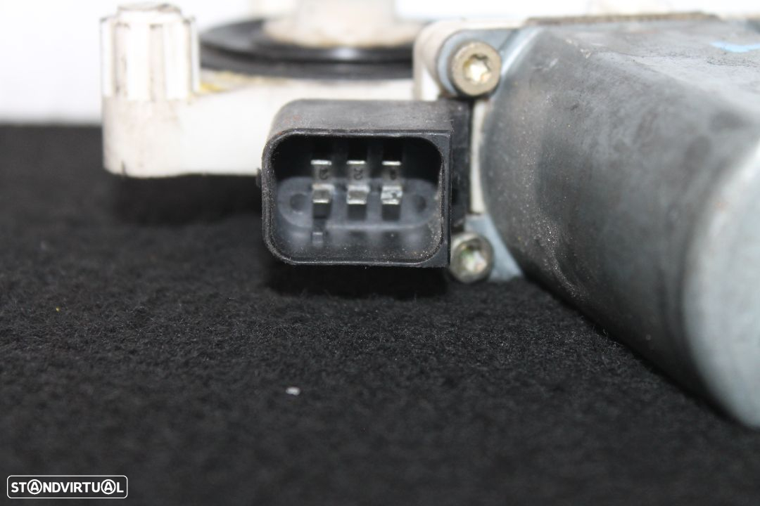 Motor Elevador Vidro Volkswagen Passat - 3