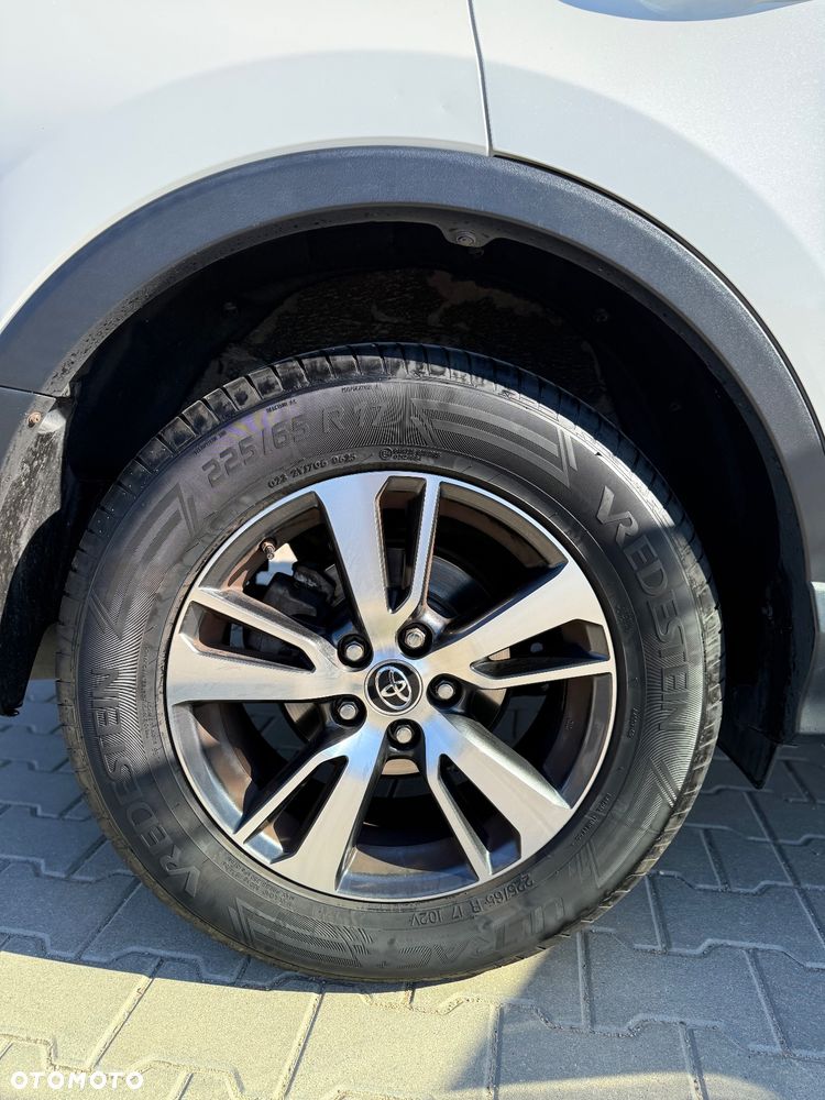 Toyota RAV4 2.0 Active 4x4 - 8