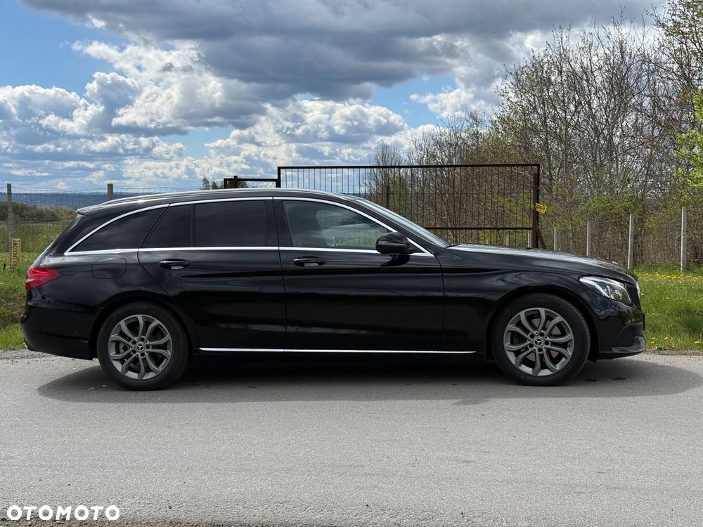Mercedes-Benz Klasa C 220 CDI DPF Automatik BlueEFFICIENCY Avantgarde - 2