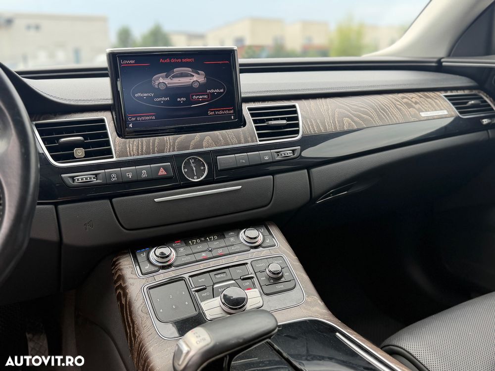 Audi A8 - 10