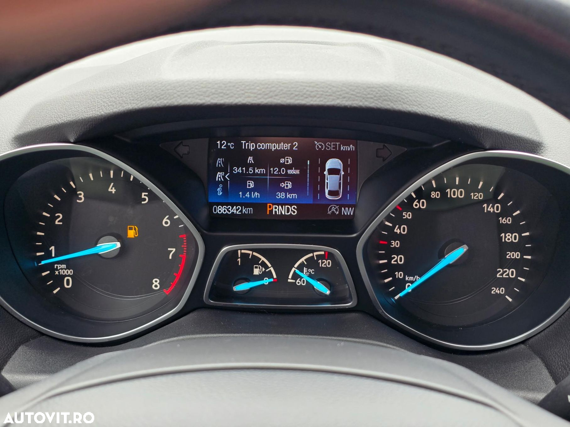 Ford Kuga - 14