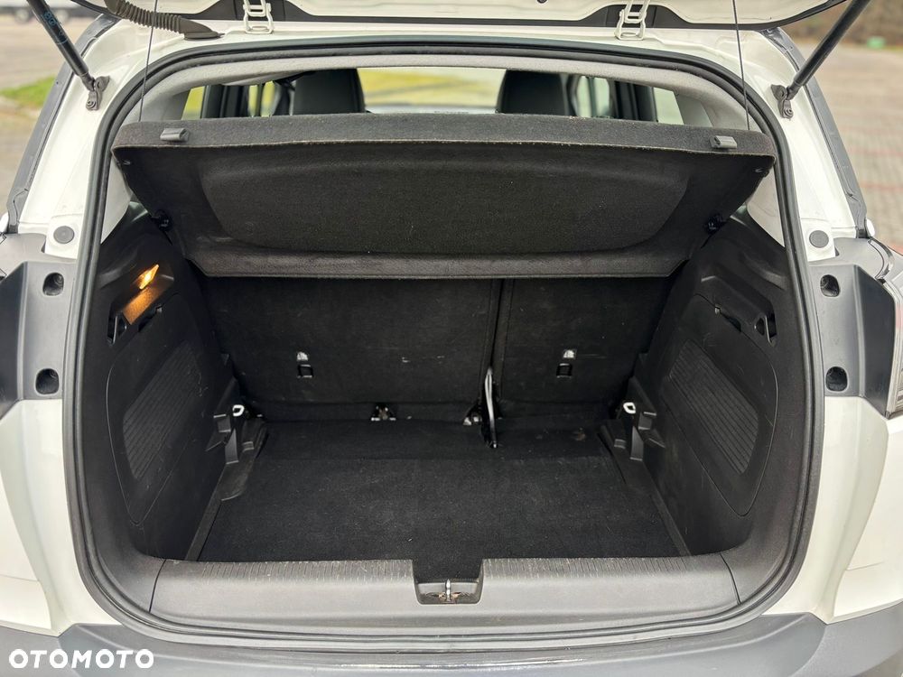 Opel Crossland X 1.2 T Design Line S&S - 8