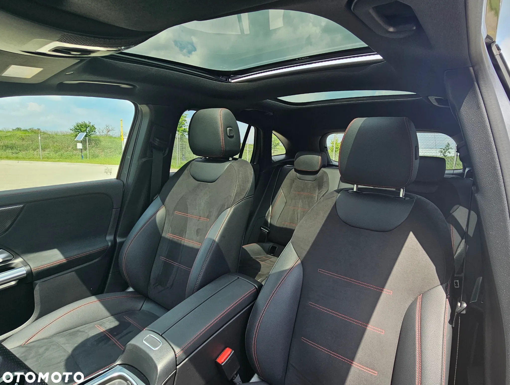 Mercedes-Benz GLA 250 e PHEV AMG Line 8G-DCT - 21