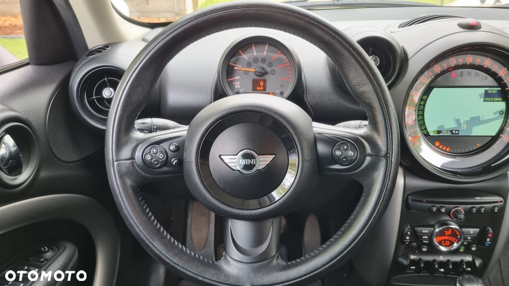 MINI Countryman Cooper D ALL4 EU6 - 17
