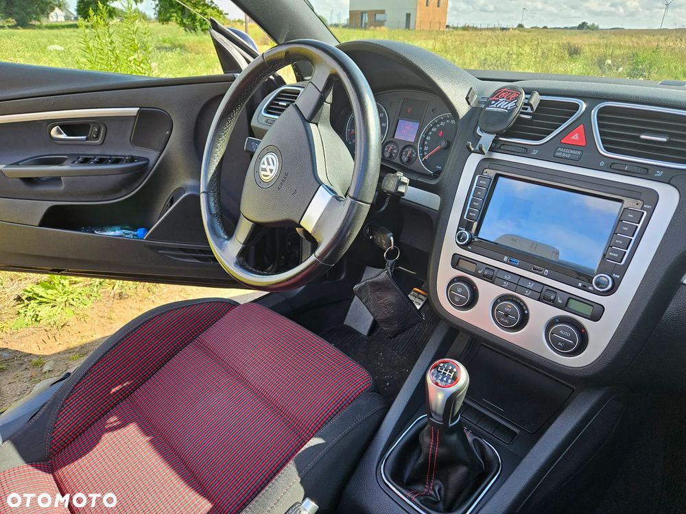 Volkswagen Eos 1.6 FSI - 11