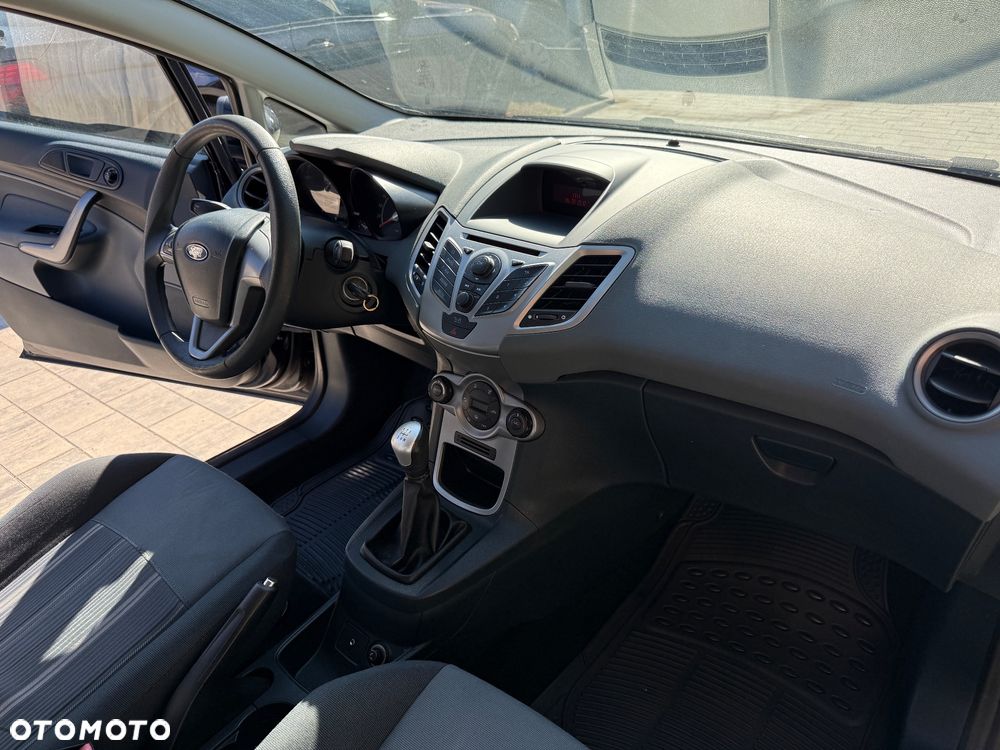 Ford Fiesta 1.25 Gold X - 6