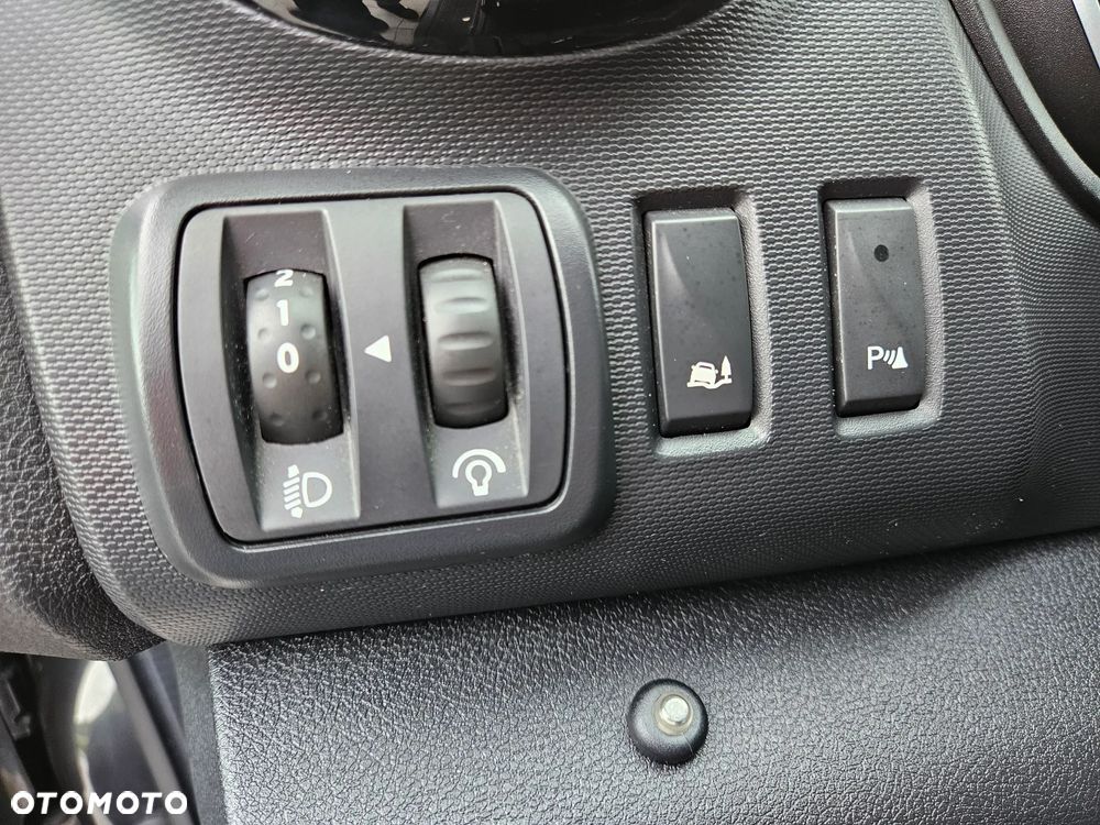 Opel VIVARO - 16