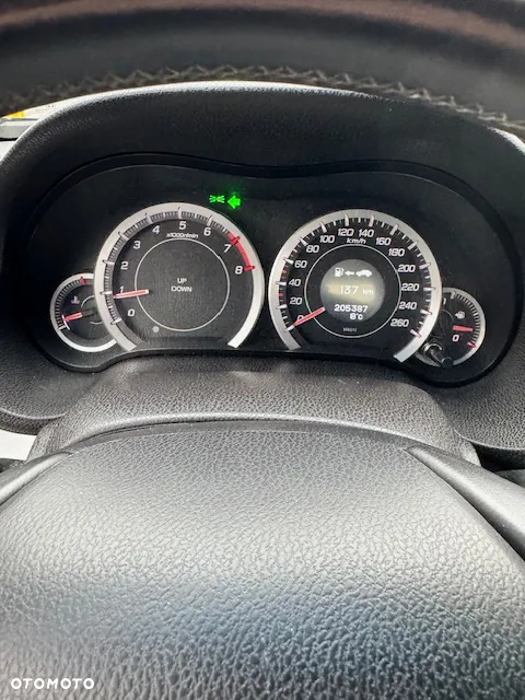 Honda Accord 2.0 Executive Navi - 2