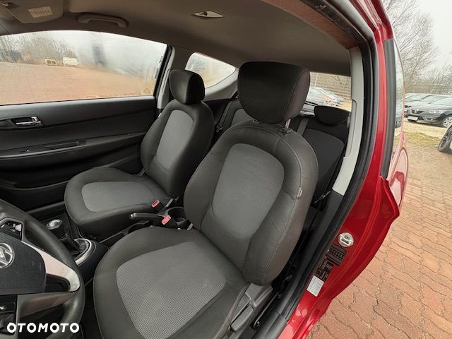 Hyundai i20 1.25 Comfort - 9