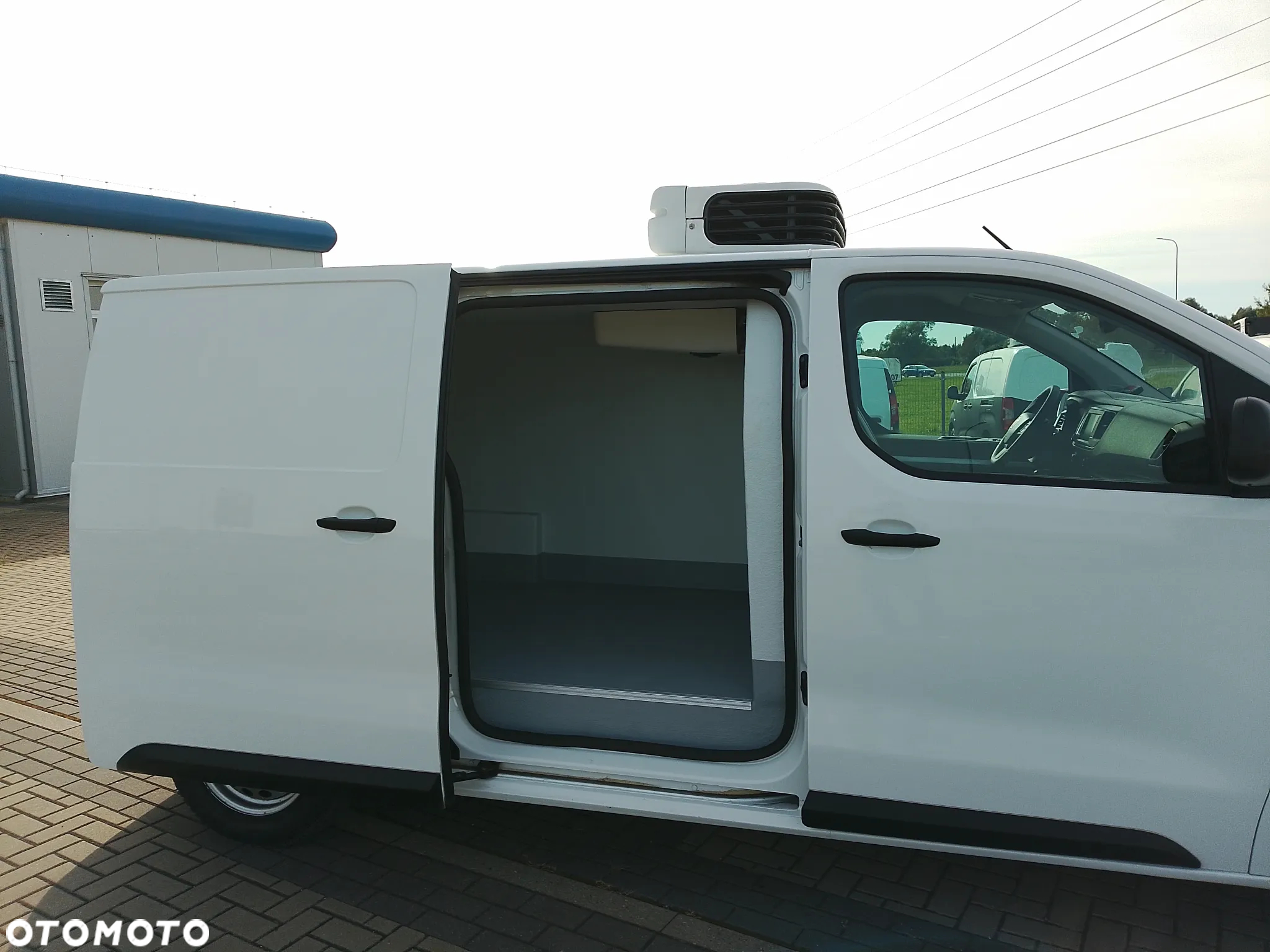 Opel Vivaro L2 Scudo expert jumpy proace Izoterma Chłodnia Mroźnia minus 20st 220V na stoku 3os 2Eupal - 19
