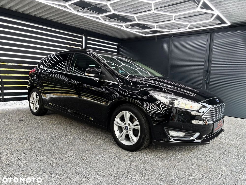 Ford Focus - 27