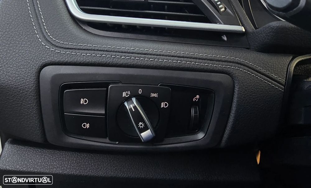 BMW 216 Active Tourer - 8