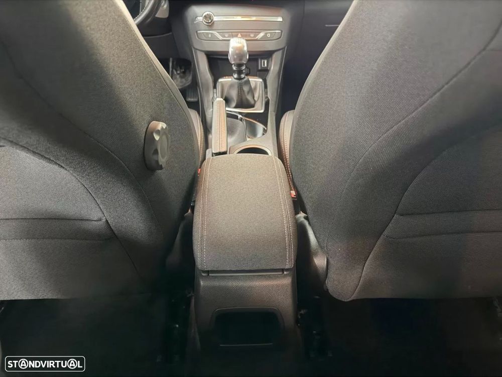 Peugeot 308 1.6 BlueHDi Active - 17