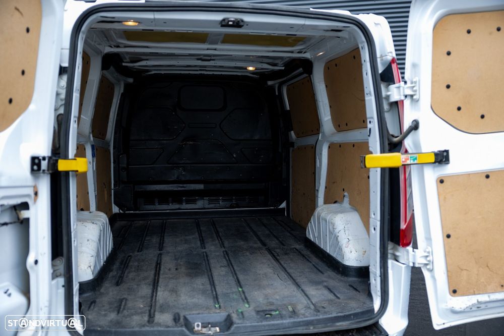 Ford Transit Custom 300L1 2.0 TDCi H1-Tecto Baixo Trend - 18