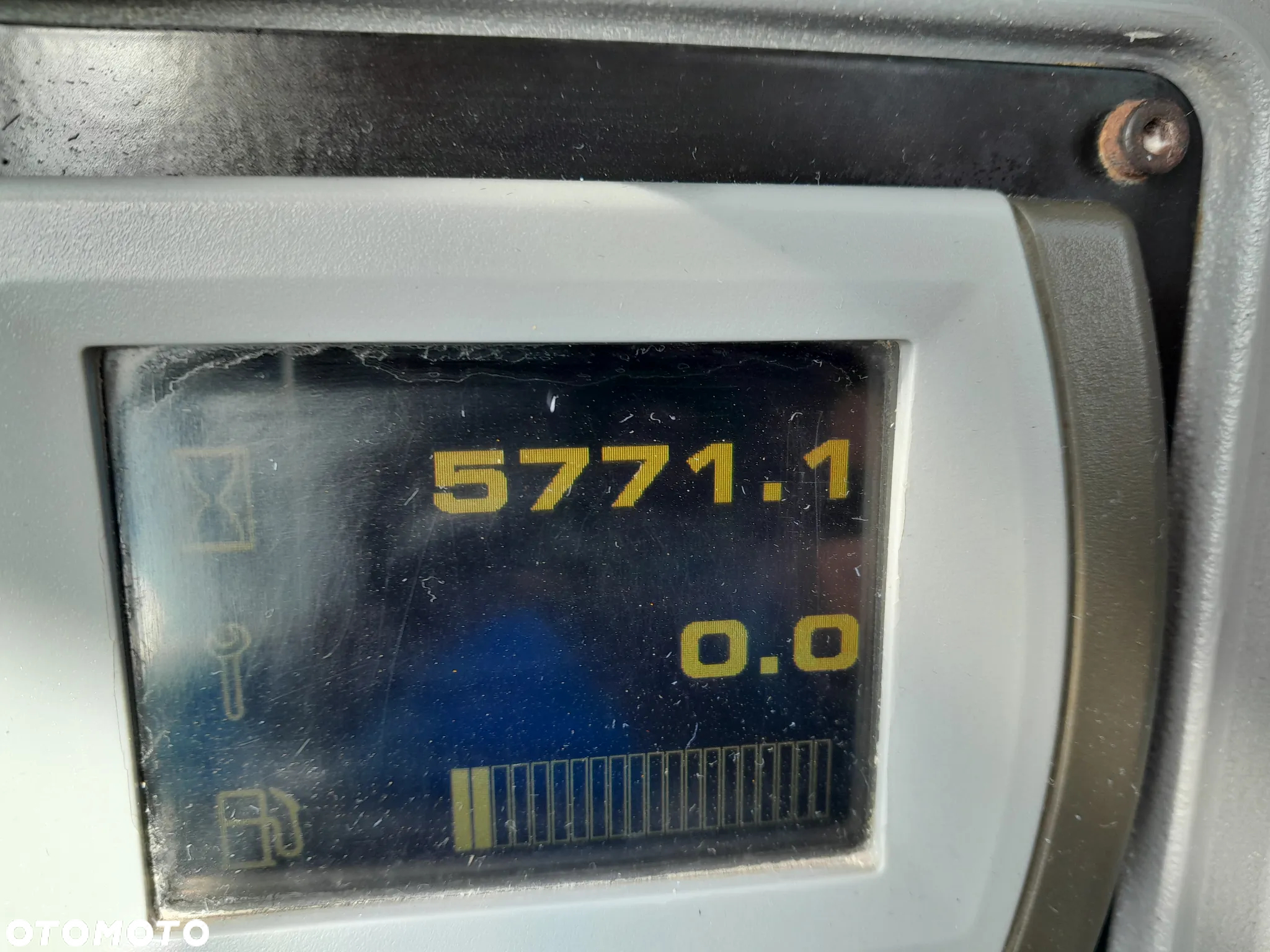 JCB 65r-1 - 24