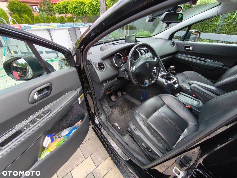 Peugeot 5008 2.0 HDi Allure - 18
