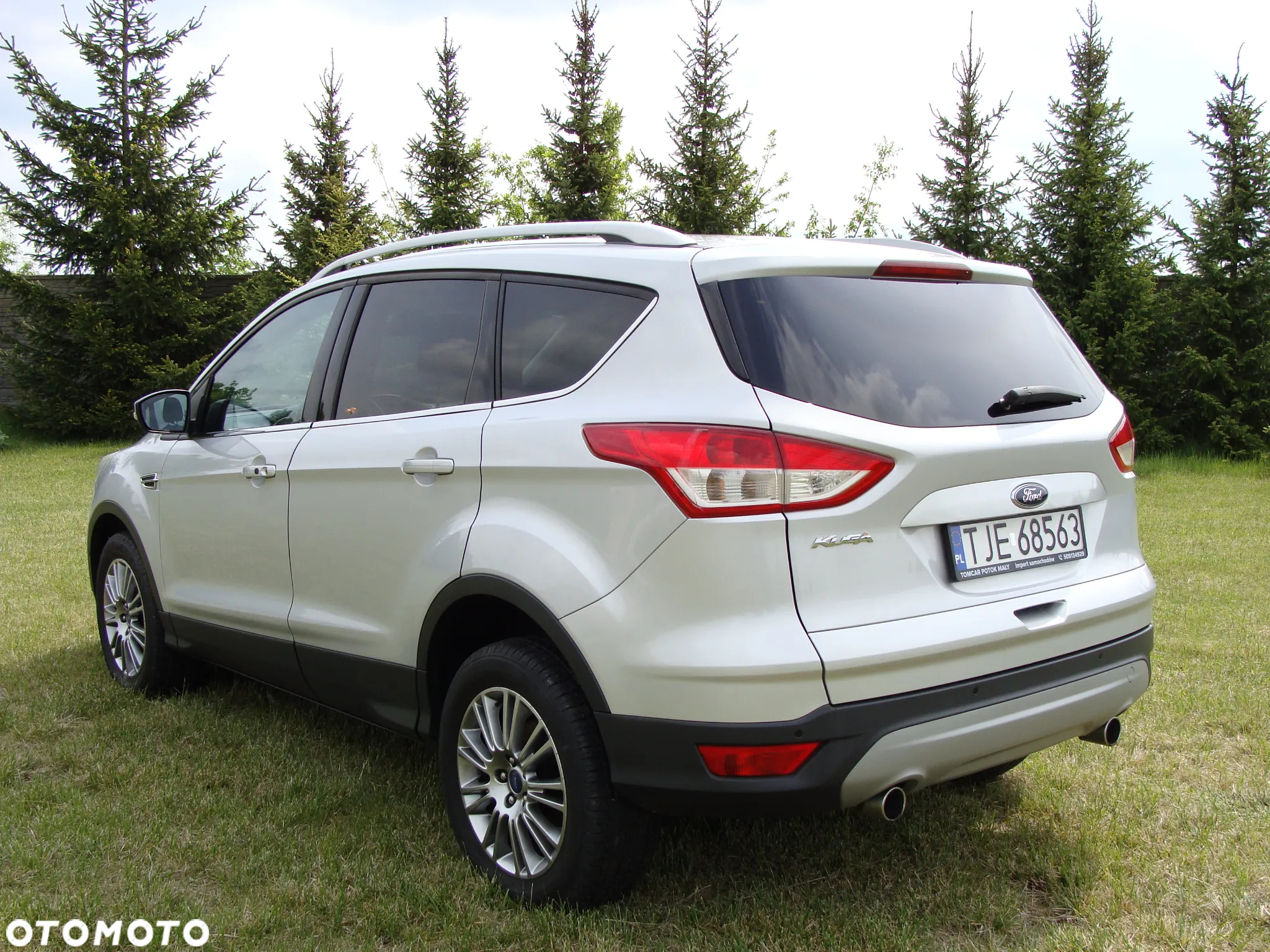 Ford Kuga 2.0 TDCi 2x4 Titanium - 18