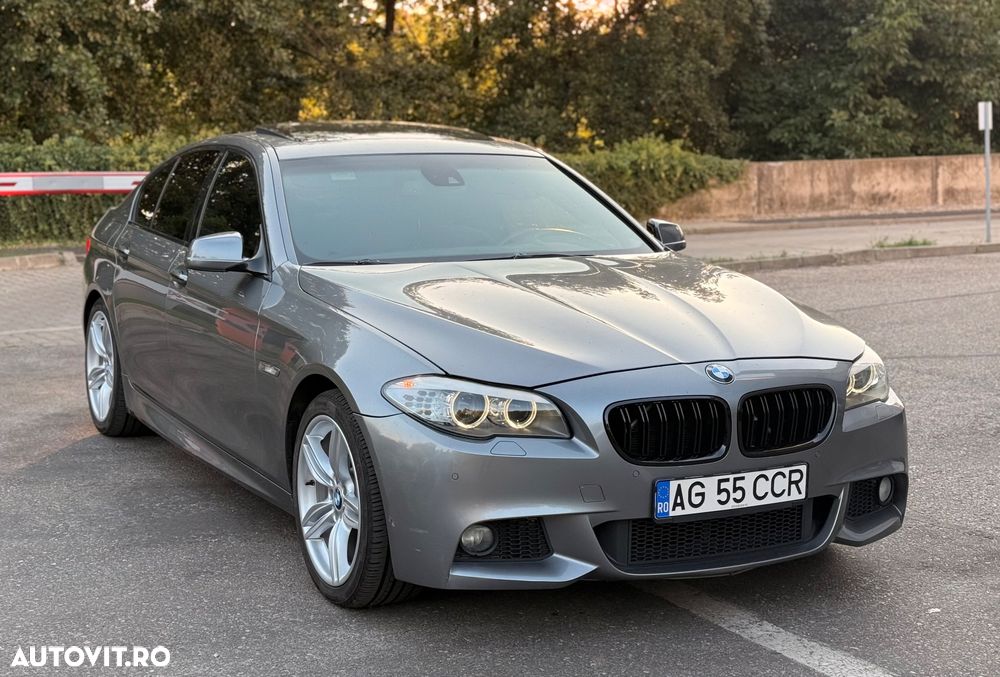 BMW Seria 5 520d Sport-Aut. BluePerformance - 2