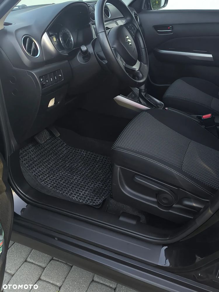 Suzuki Vitara 1.0 Boosterjet Premium 2WD - 5