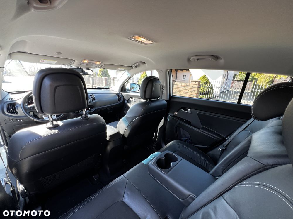 Kia Sportage 2.0 XL 2WD - 11
