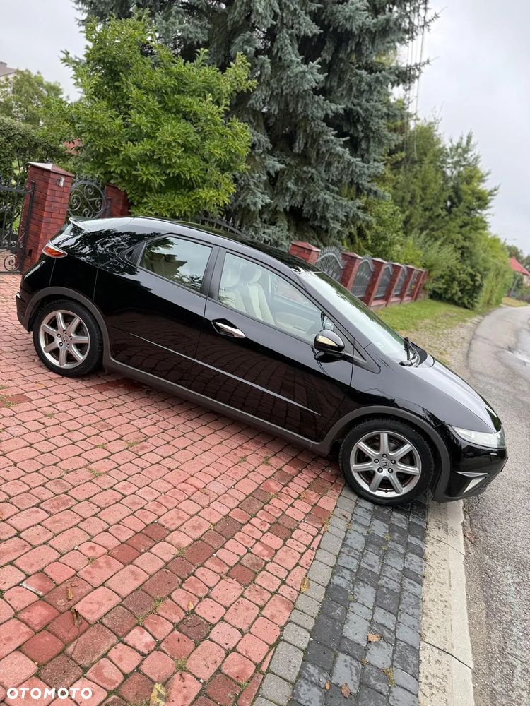 Honda Civic 1.8i-VTEC Automatik Executive - 7