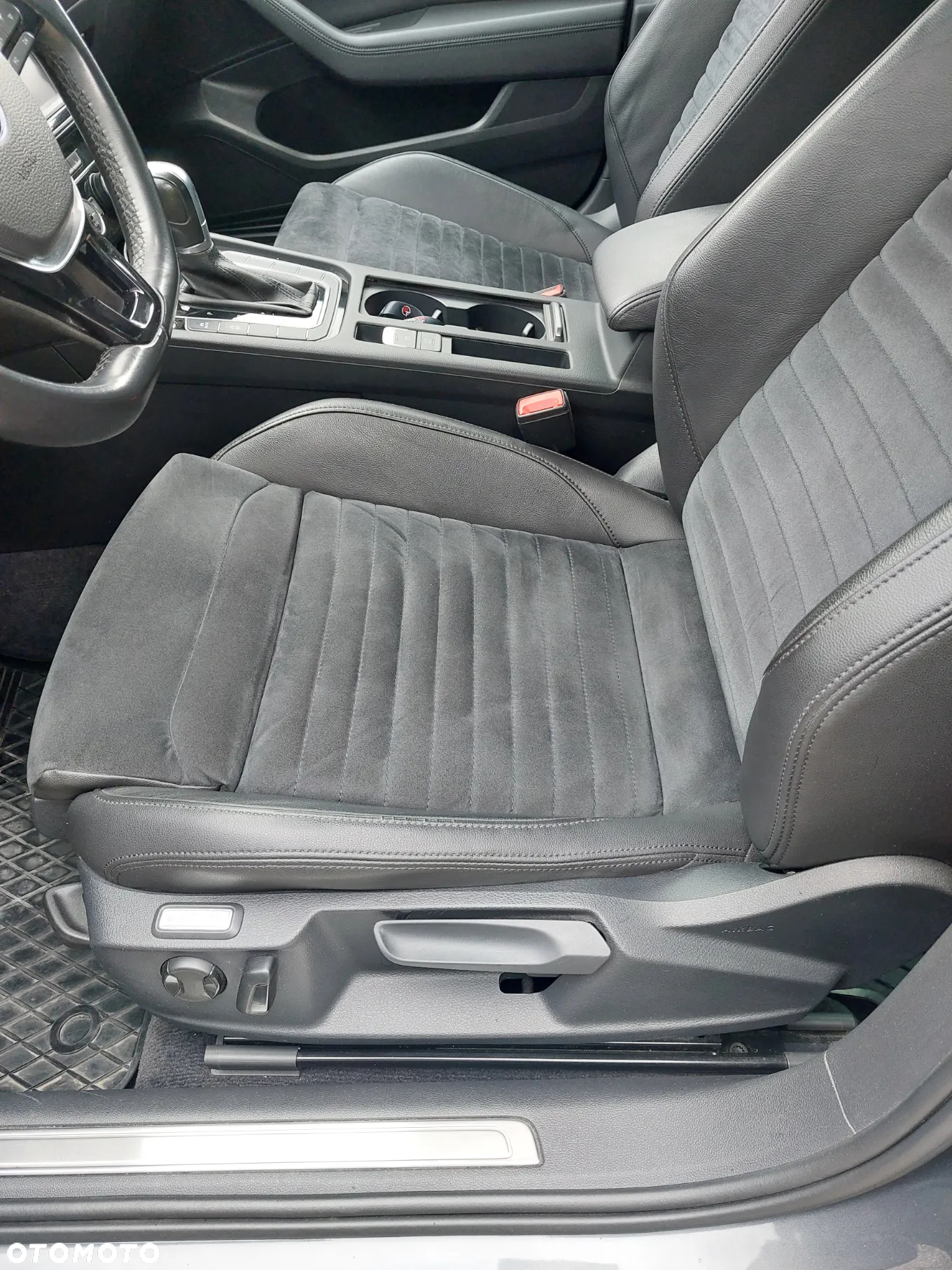 Volkswagen Passat 2.0 TDI BMT Highline DSG - 15