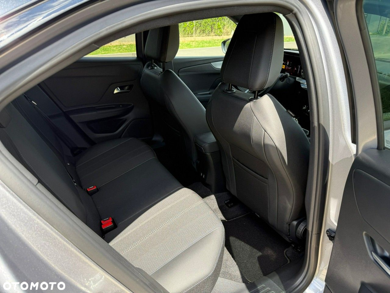 Opel Mokka 1.2 T GS Line S&S - 16