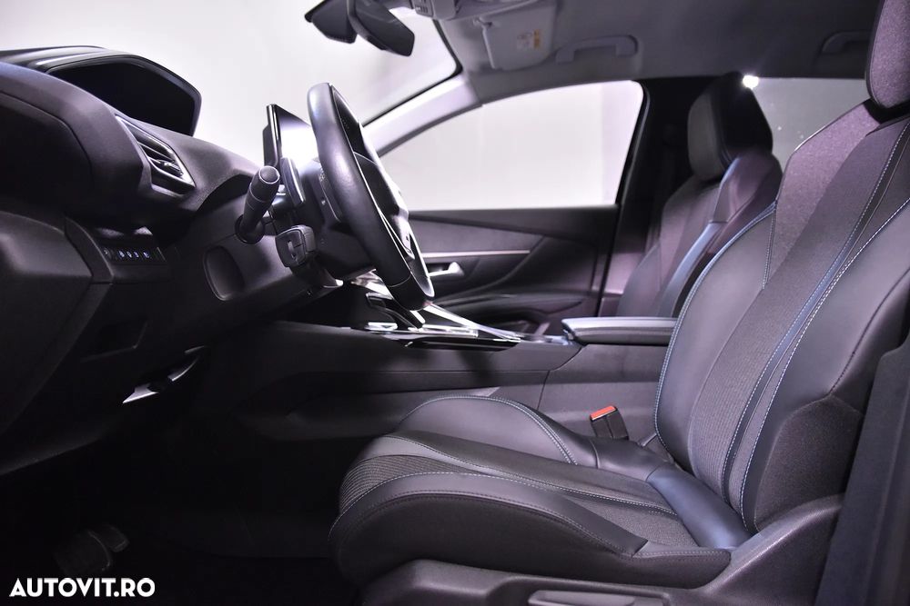 Peugeot 3008 - 22