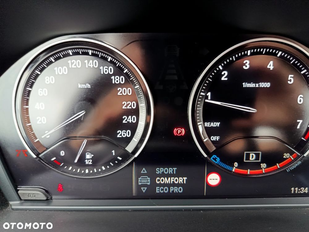 BMW X1 sDrive18i Sport Line - 24