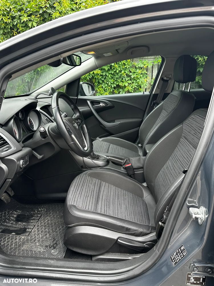 Opel Astra 1.4 Turbo - 12