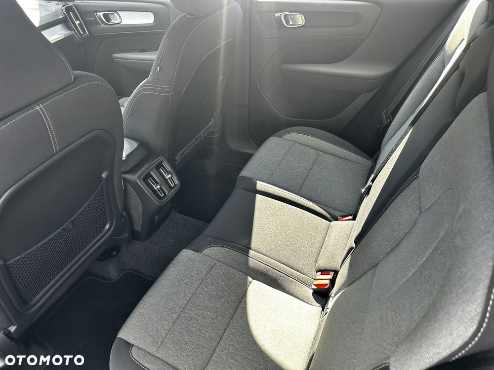 Volvo XC 40 - 12
