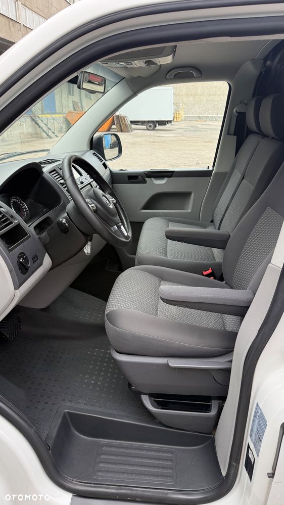 Volkswagen Transporter - 6