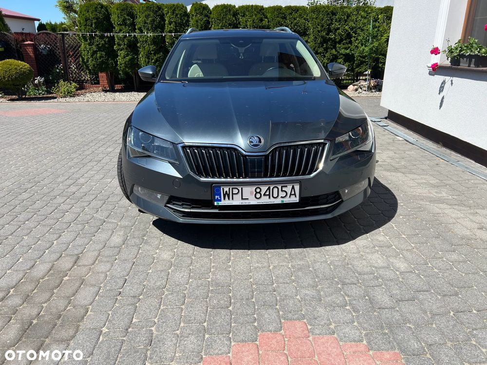 Skoda Superb 2.0 TDI Ambition DSG7 - 2