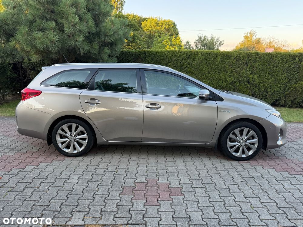Toyota Auris 1.8 VVT-i Automatik Executive - 10