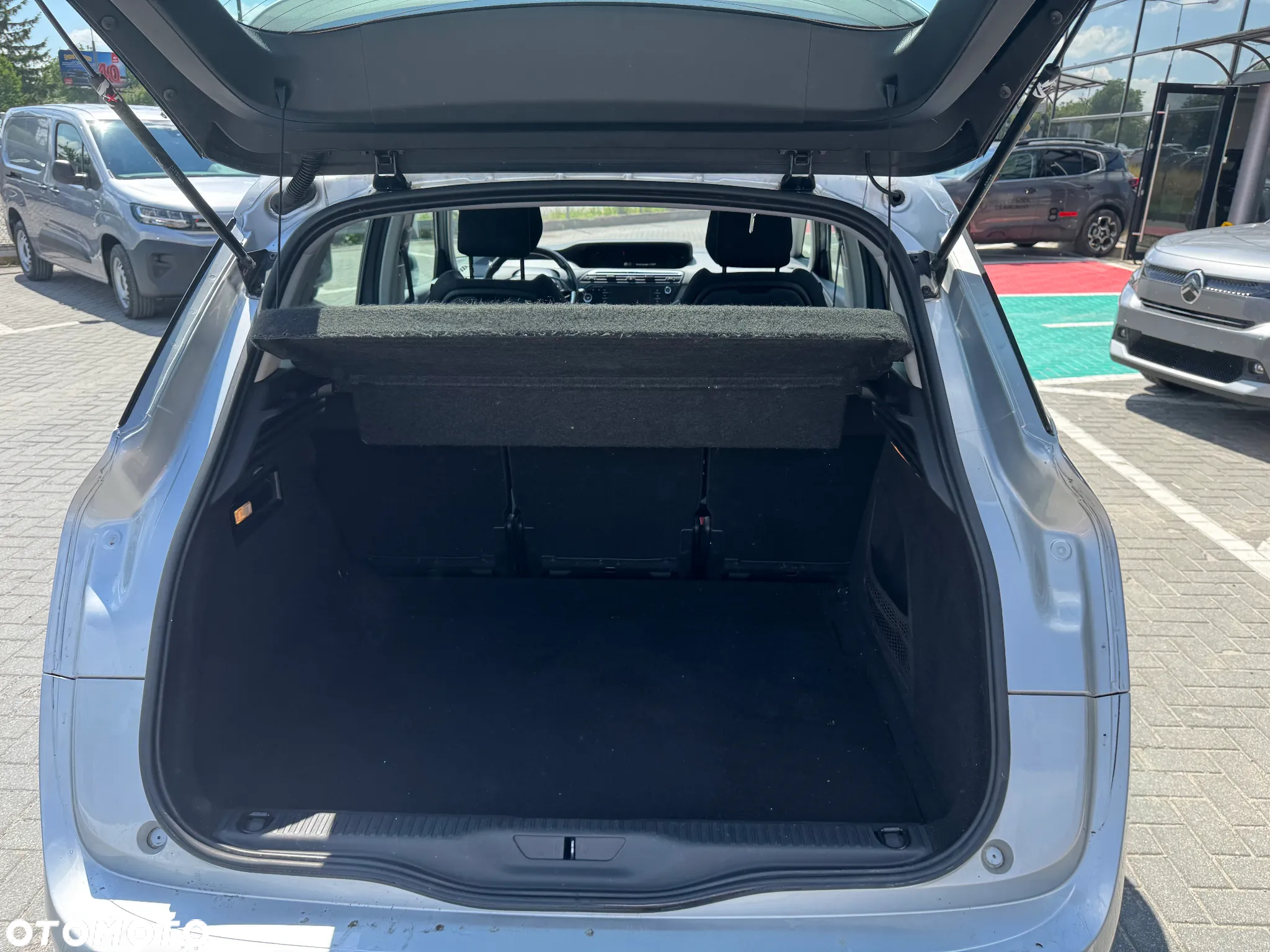 Citroën C4 Picasso e-HDi 115 Intensive - 4