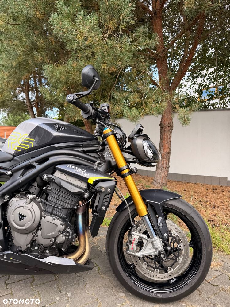 Triumph Speed Triple - 1