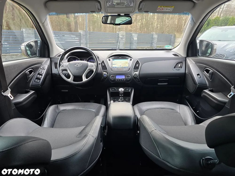 Hyundai ix35 2.0 CRDi Premium 4WD - 21
