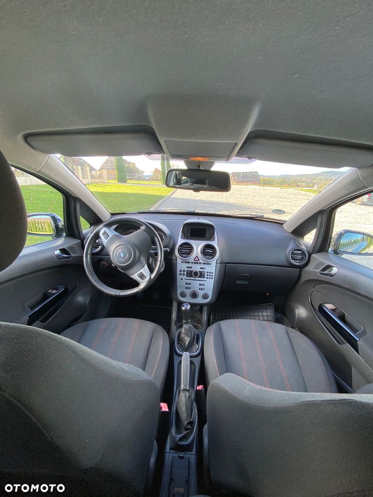 Opel Corsa - 10