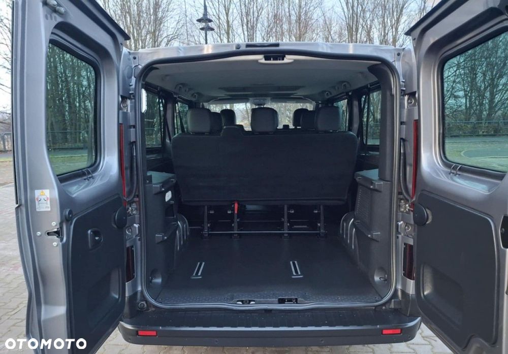Renault Trafic - 30