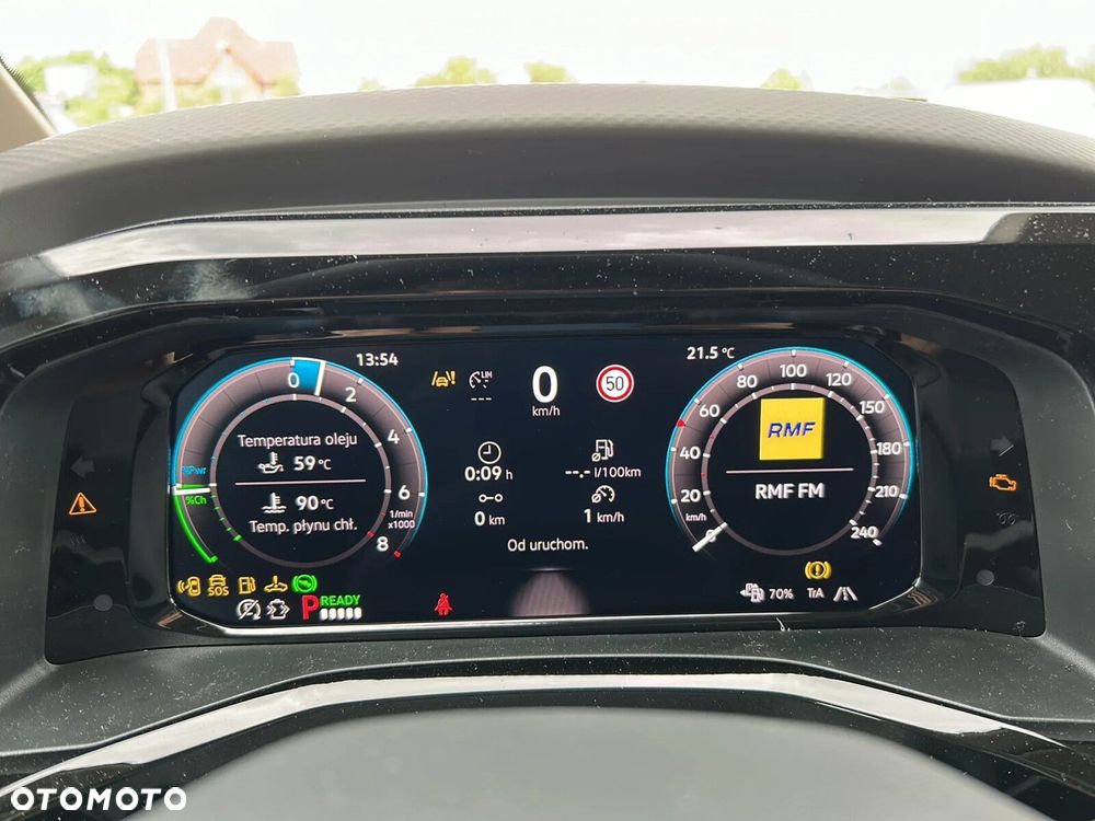 Volkswagen California - 24
