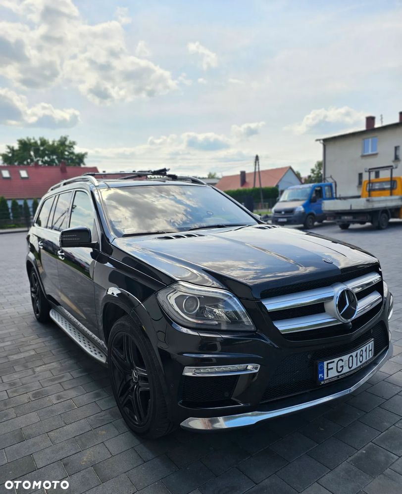 Mercedes-Benz GL 350 BlueTec 4-Matic - 1
