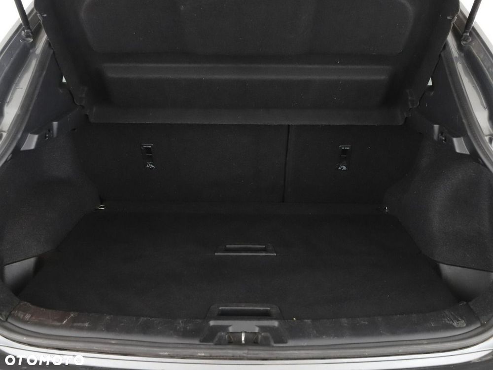 Nissan Qashqai 1.6 DIG-T N-Connecta - 21