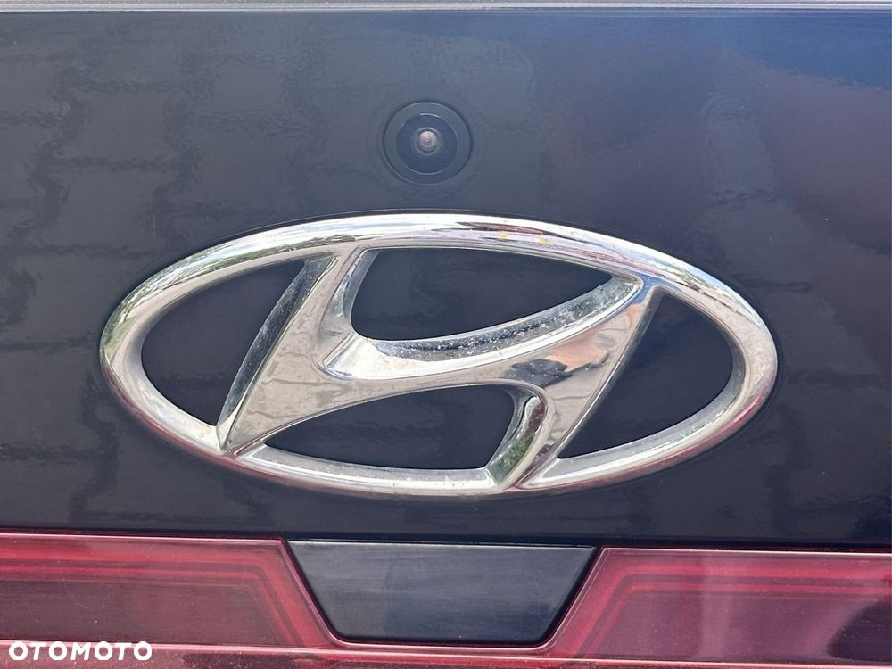 Hyundai Elantra - 14